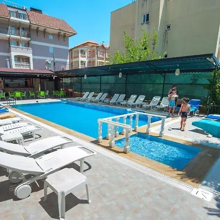 Lägenhetshotell Cennet & Ilica (Manavgat)