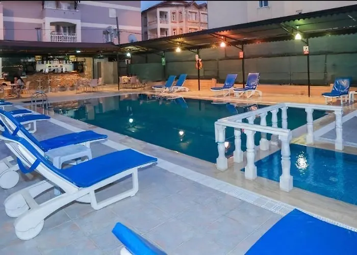 Cennet & Lägenhetshotell Ilica (Manavgat)