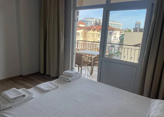 Cennet & Lägenhetshotell Ilica (Manavgat)